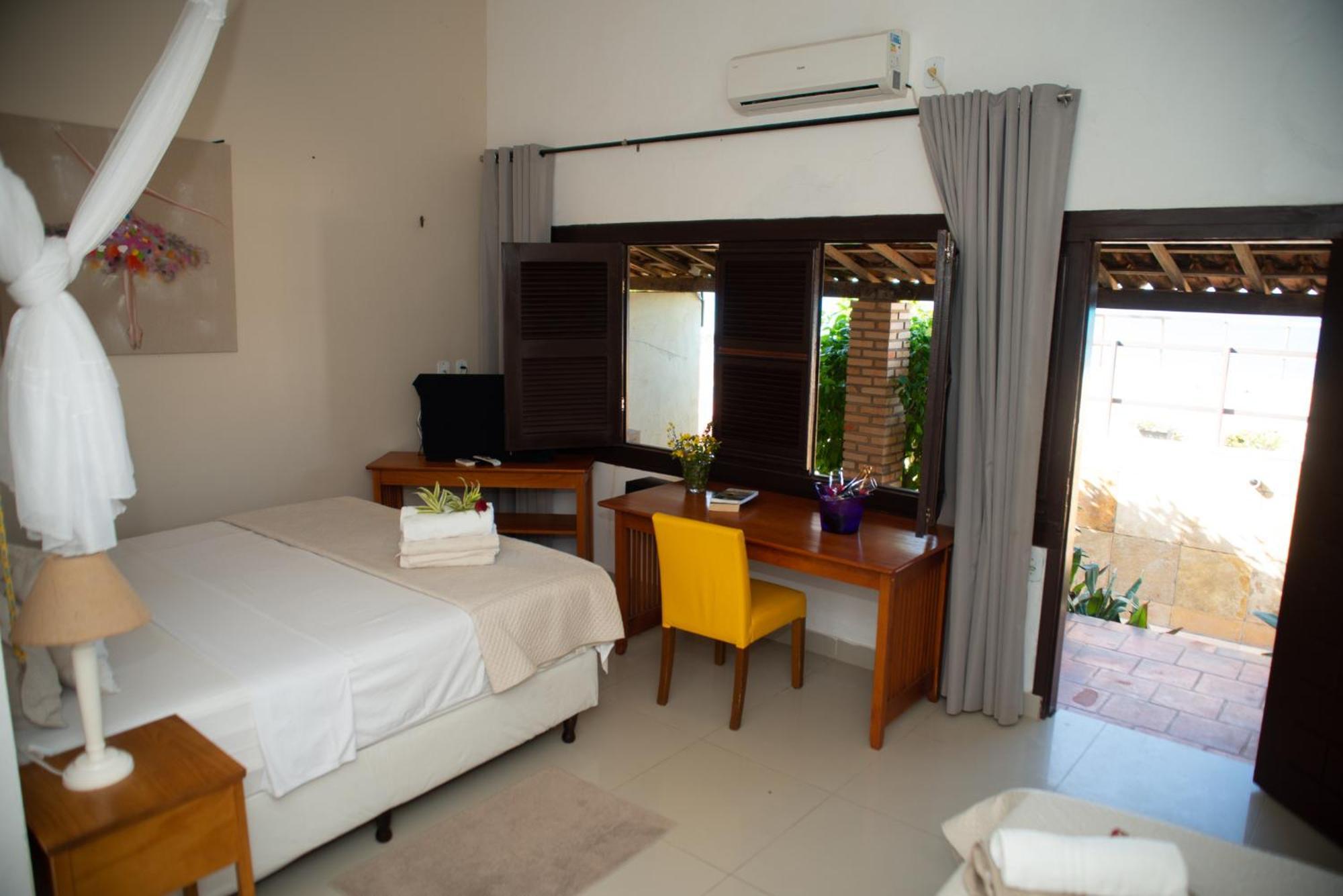 Pousada Vila Canoa Canoa Quebrada Exterior photo