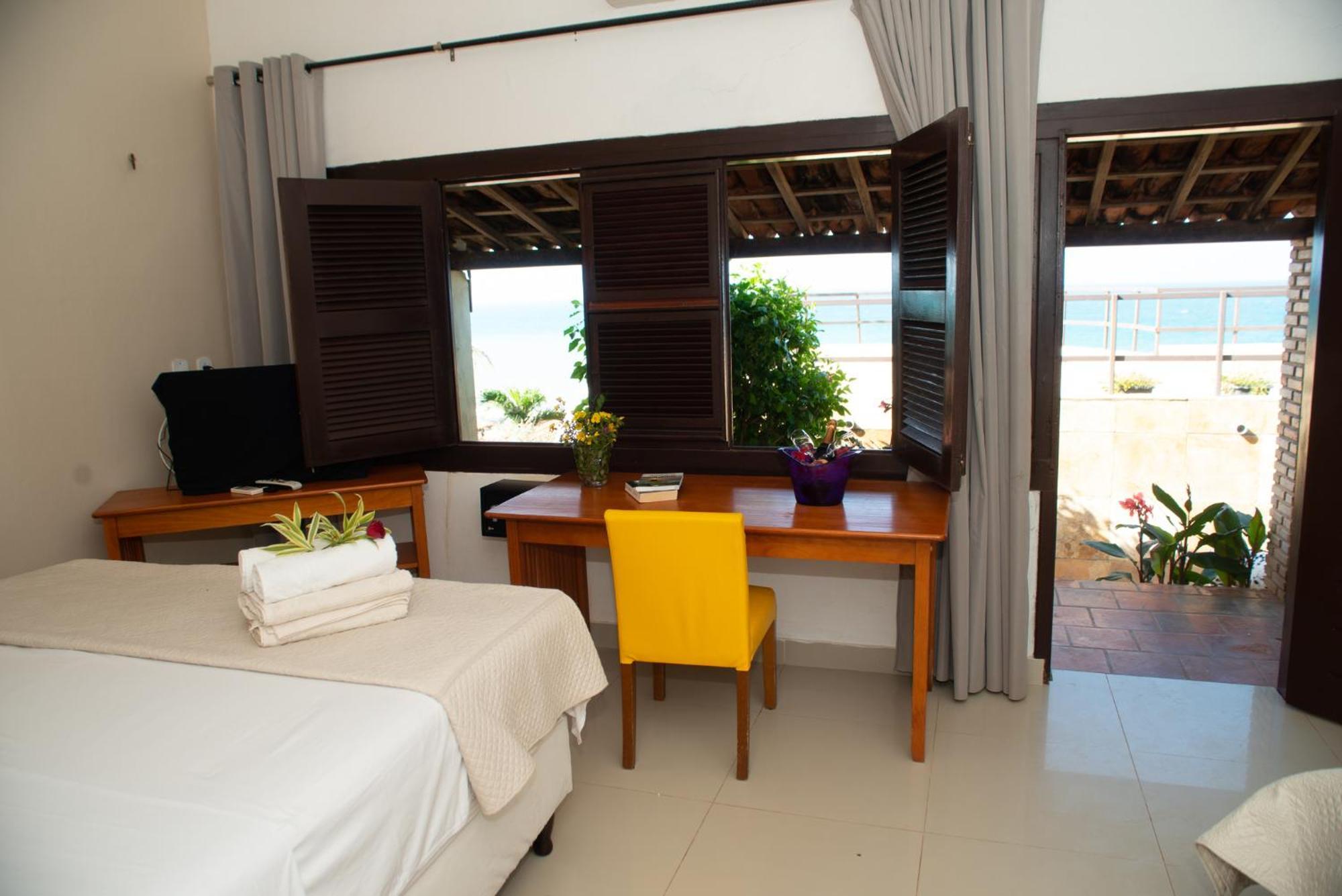 Pousada Vila Canoa Canoa Quebrada Exterior photo